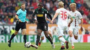 Highlight trận đấu Borussia Mönchengladbach vs FC Augsburg ngày 12/02 | Xem lại trận đấu