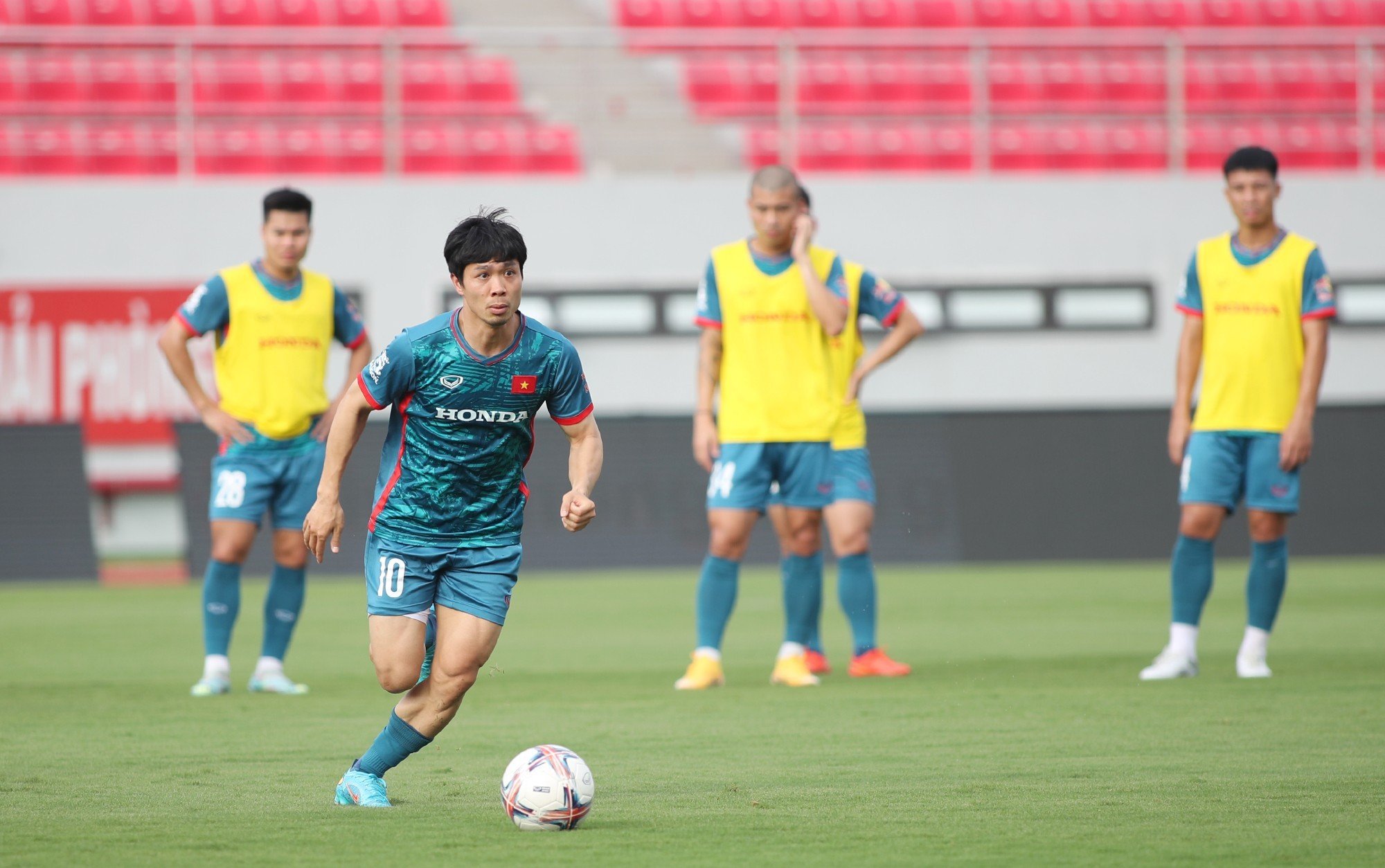 he-lo-ly-do-hlv-troussier-gach-ten-cong-phuong-nghe-xong-ai-cung-buon