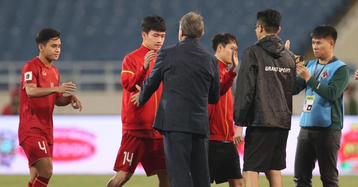 hoang-duc-sa-sut-phong-do-nguy-co-mat-suat-len-dt-viet-nam